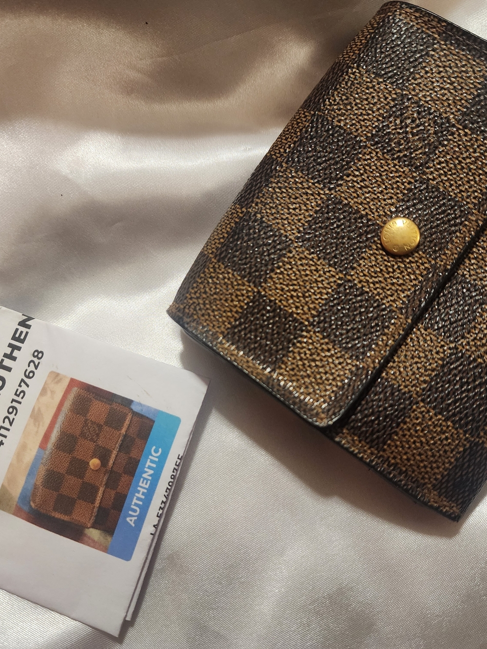 Louis Vuitton Damier Ebene Mens Trifold Snap Wallet - Picture 13 of 13